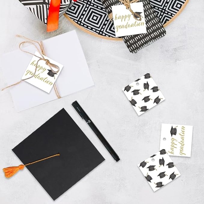 50 Pcs Graduation Gift Tags, Congrats Grad Party Favors Gift Tags for High School or Happy College Graduation Party Decoration Supplies (Gold, 2.2 * 2.2)