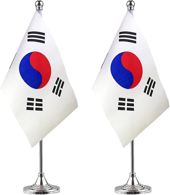 ZXvZYT 2 Pack Korea flag Korean Table Flag Small Mini Korean Desk Flags With Stand Base,International Festival Events Celebration Decorate,Home office Decorations