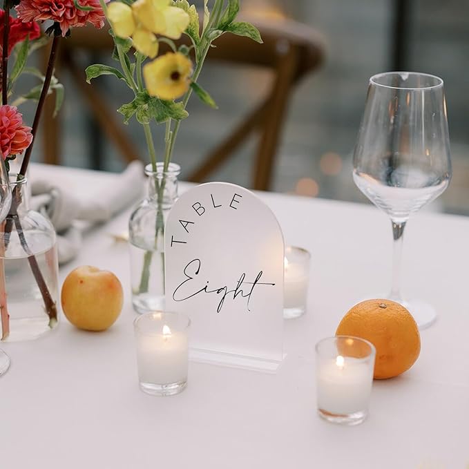 JINMURY Frosted Arch Wedding Table Numbers 1-25 with Stands, 5x7 Inch Frosted Arch Acrylic Sign with Black Letters, Arched Acrylic Table Numbers for Wedding Reception