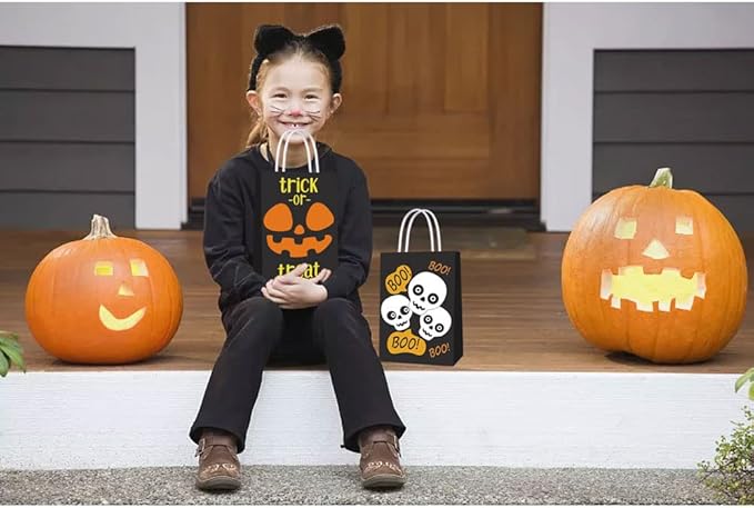 12 Piece Halloween Paper Treat Bags, Trick or Treat Bag Cute Halloween Party Gift Favors Bags