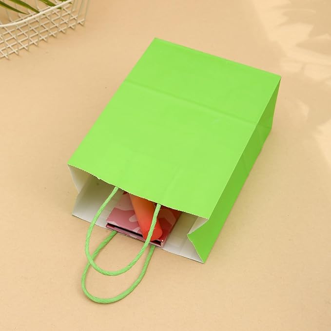 piqiya Small Plain Natural Paper Kraft Gift Bags with Handles Green Paper Bags for Saint Patrick's Day Birthday Party Grocery Retail Business Goody Craft Bags (Green，24pcs)