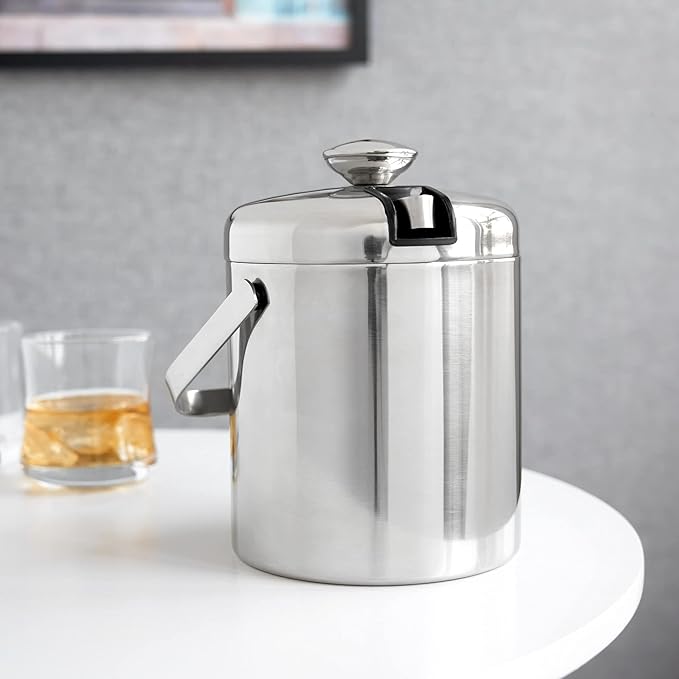 True Stainless Steel Ice Buckets for Parties with Lid, 1.3L Capacity Double Wall Ice Bucket with Tongs, Insulated Ice Bucket for Cocktail Bar, Set of 1