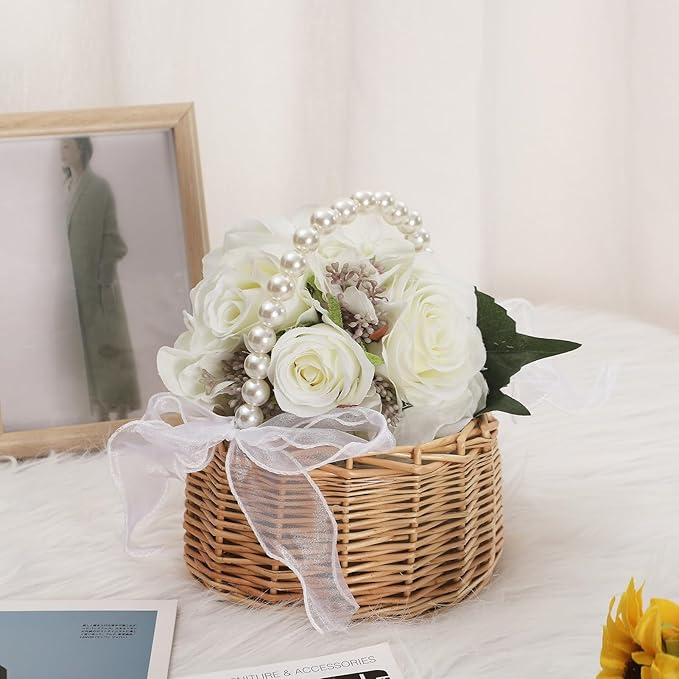 Wicker Rattan Flower Girl Basket Rustic Wedding Flower Girl Basket with Pearl Handle Small Flower Basket for Flower Girl Fairy Wedding Basket Handwoven Easter Baskets for Boys Girls Wedding (1 Pcs)