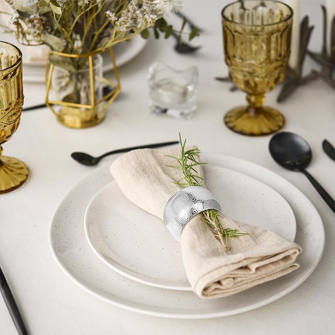 Lallisa 24 Pcs Gold Napkin Rings Metal Napkin Ring Holders for Cloth Table Decorations for Wedding Anniversary Birthday Dinners Party of Table Setting (Silver)