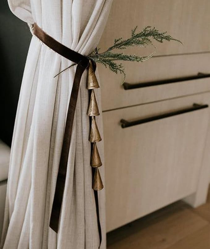 Brown Christmas Velvet Ribbon for Tree, Gift Wrapping, Flower Bouquet, Wreath Decorations, Bow Making 1'', 25 Yards