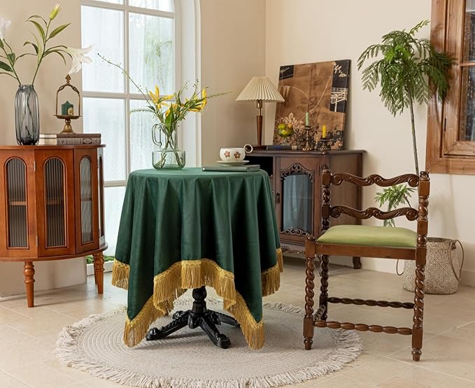 F-CHU Small Square Tablecloth 36 x 36 Inch Velvet Table Cloth Solid Green Small Round Table Cover for Nightstand End Bedside Table Tabletop Decoration，Green Tablecloth