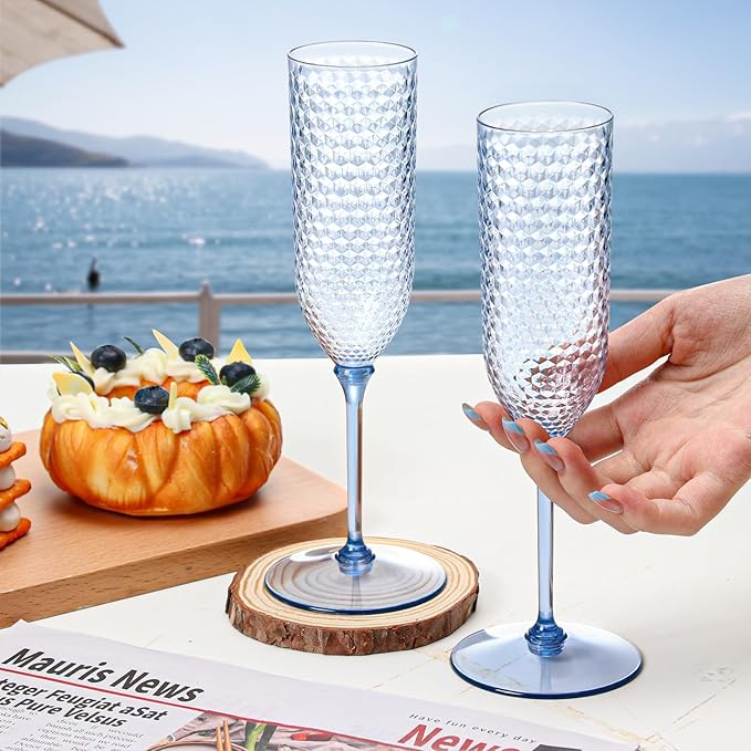 XUWAIDSGN 24 Pack Blue Detachable 2 piece Champagne Flutes 5.5 Oz Unbreakable Plastic Mimosa Disposable Champagne Glasses Drinking Cups Stemmed Reusable Wine Toasting Glasses for Wedding