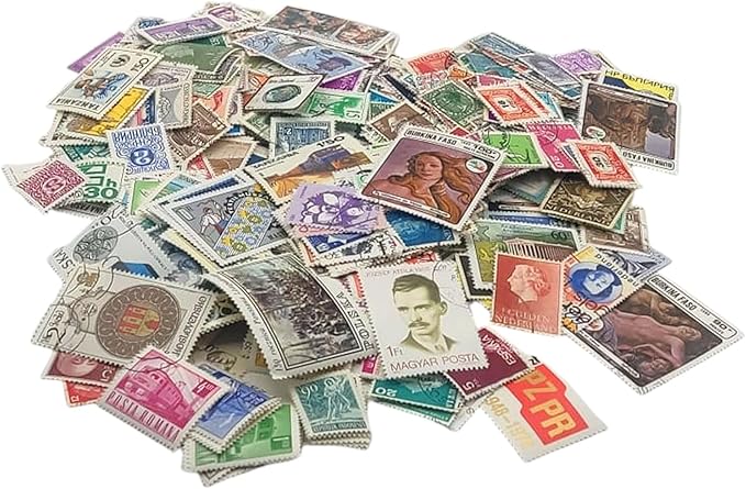 IMPACTO COLECCIONABLES – 1000 World Stamps Collection with Included Album (5.5 x 7 x 0.4 in) | Enhance Your philatelic Collection with Authentic postmarked Stamps in a Compact and Elegant Album