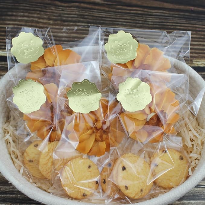 PigPotParty 4''x 6" Clear Plastic Cellophane Bags, 200 Pcs Small Self Sealing Cookie Bags for Gift, Party favor, Greeting Card,Candy, Treat, Goodies, Snack, Self Adhesive Resealable