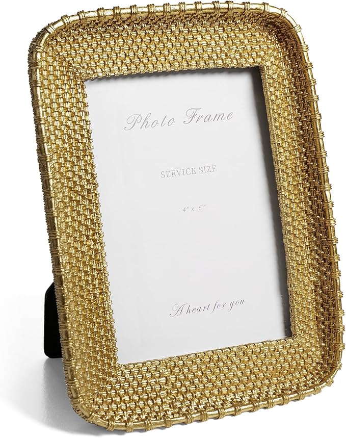 Cuspin 4x6 Picture Frame Vintage Gold Metal Rattan Textured Hand-Crafted Photo Frame with Glass Front, Antique Picture Frame for Tabletop Display & Wall Display, Retro Design Home Decor