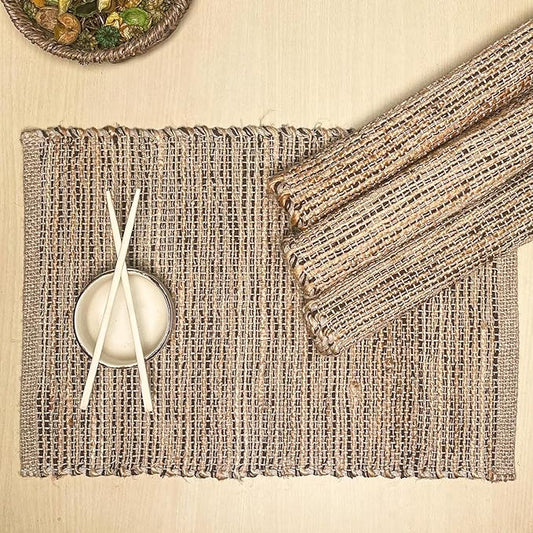 Chardin Home Natural Jute & Brown Placemats, Set of 4 – Rustic Handmade Boho Table Mats, 13x19 Inch Dining Table Placemats for Kitchen, Everyday Meals, Holidays, Farmhouse or Modern Table Décor