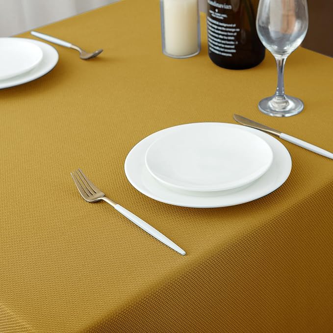 Biscaynebay Textured Fabric Rectangle Christmas Tablecloths 70x120 Inch, Gold Water Resistant Tablecloths for Dining, Kitchen, Wedding, Parties etc. Machine Washable